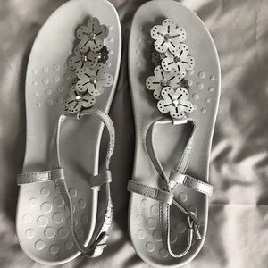Vionic Silver sandals size 11